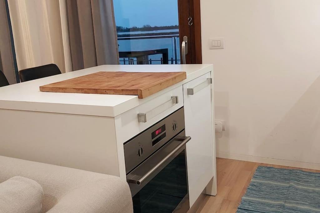 Appartamento Con Vista A Cavallino Venezia Bagian luar foto