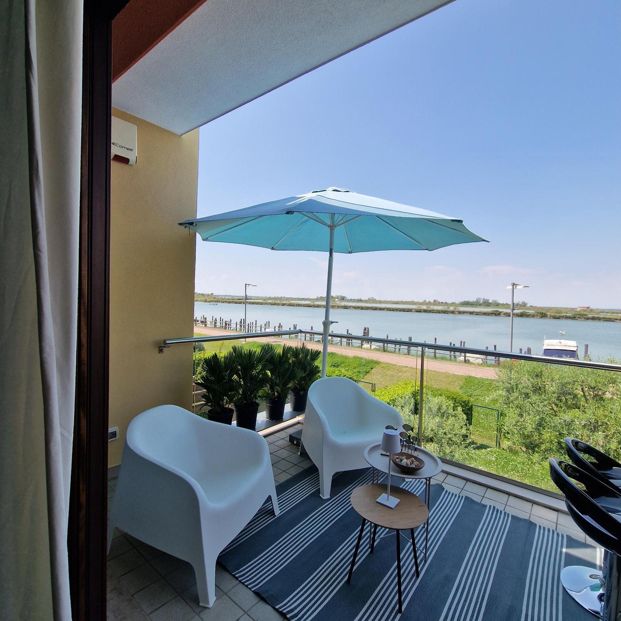 Appartamento Con Vista A Cavallino Venezia Bagian luar foto